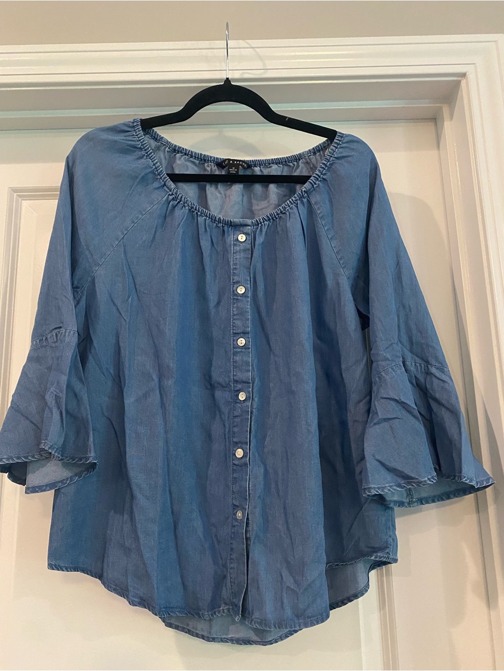 Zac & Rachel Light Blue Women's Blouse